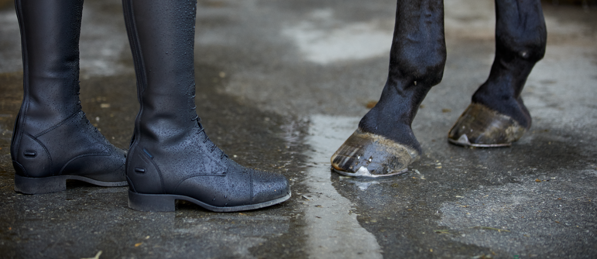 Essential Guide to Riding & Yard Footwear!